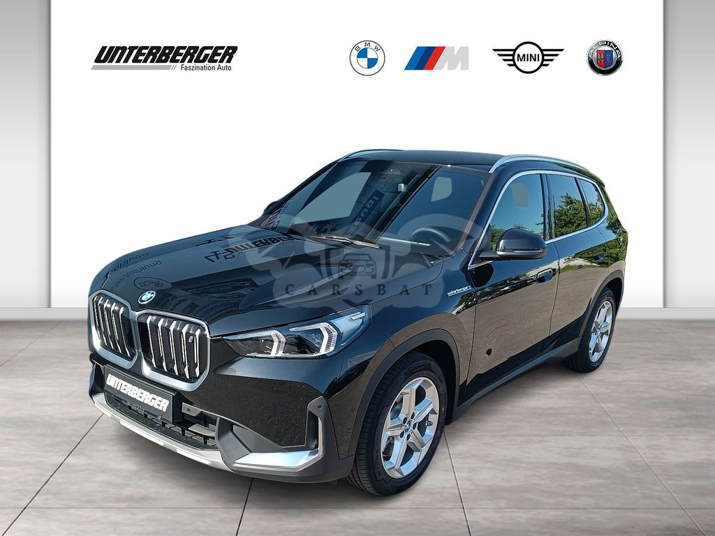 BMW iX1 2024