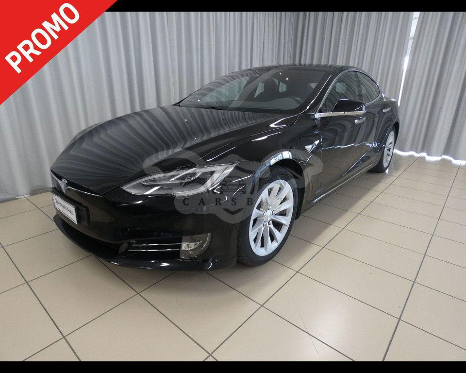 Tesla Model S 2020