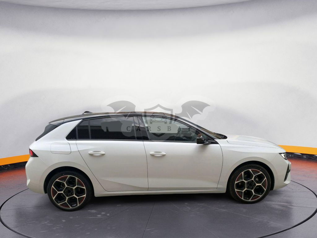 Opel Astra 2023