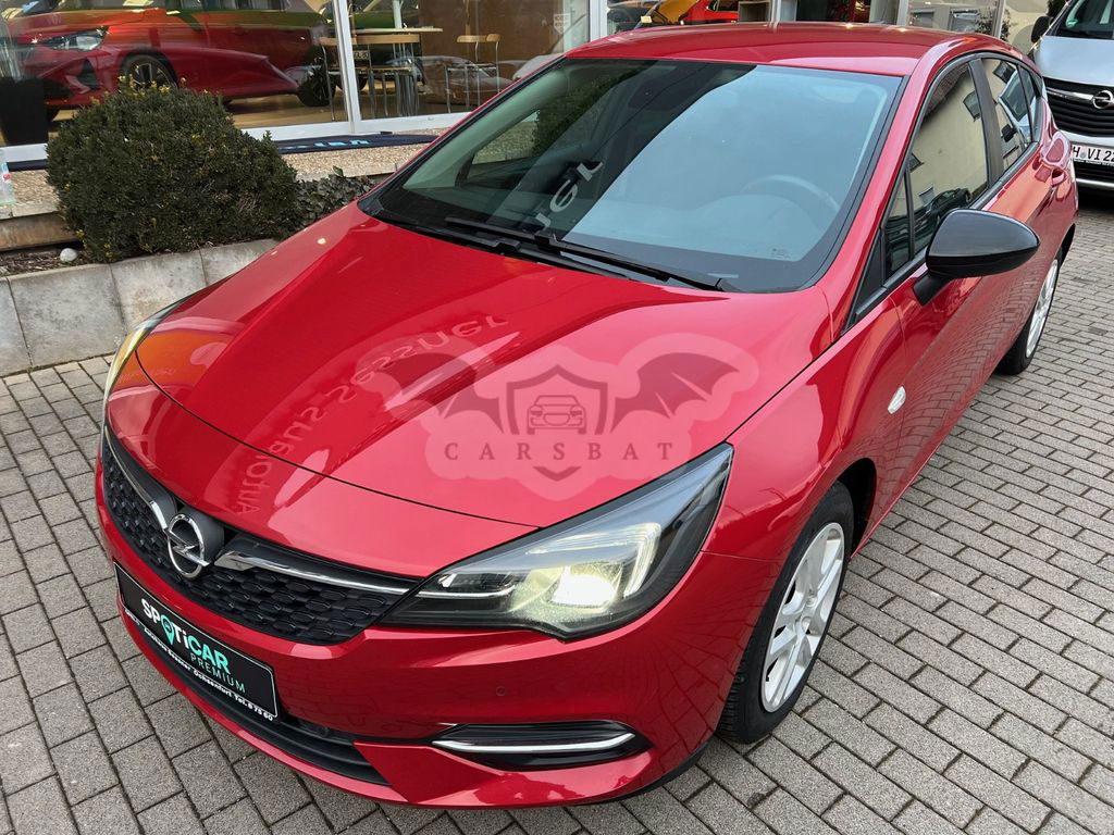 Opel Astra 2021