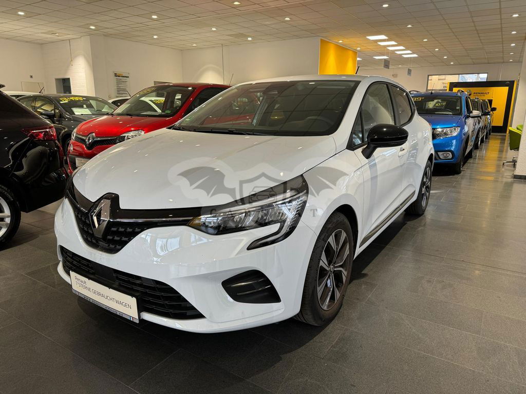 Renault Clio 2023