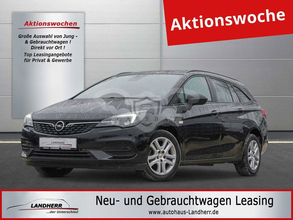 Opel Astra 2022