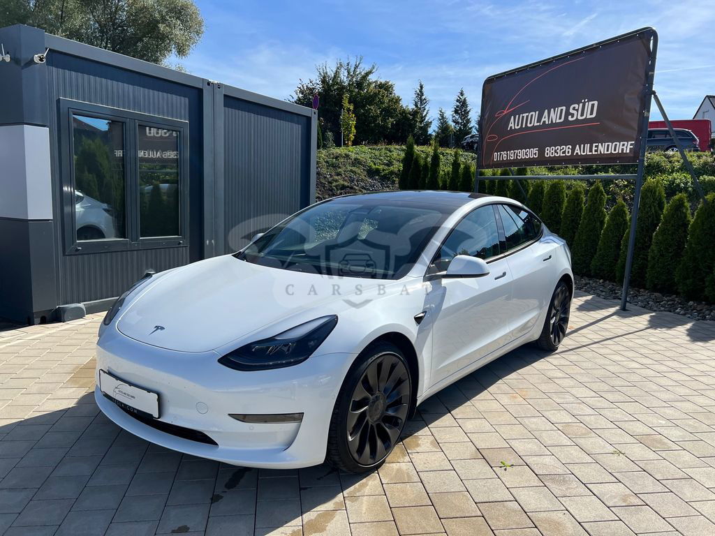 Tesla Model 3 2022