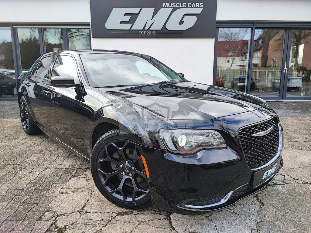 Chrysler 300C 2020