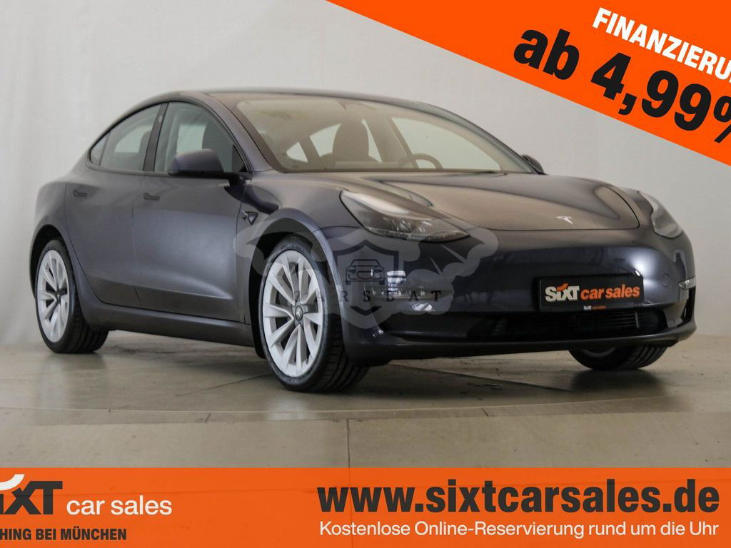 Tesla Model 3 2022