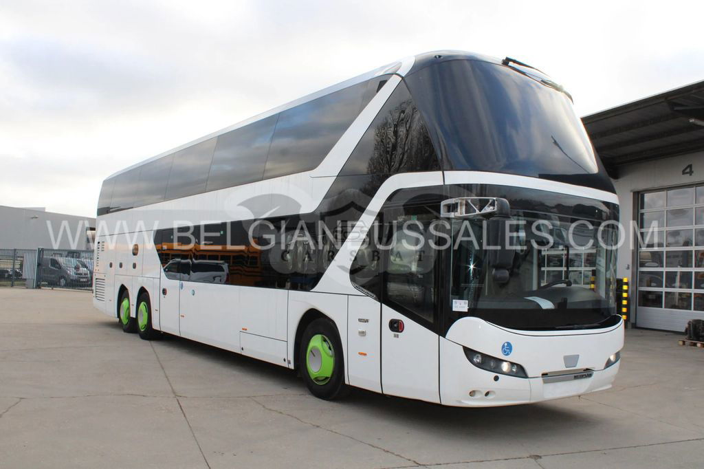 Neoplan Skyliner 2018
