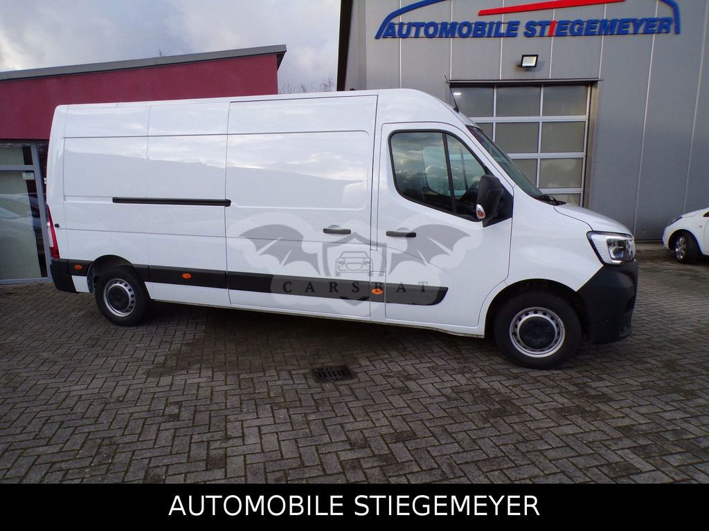 Renault Master 2021