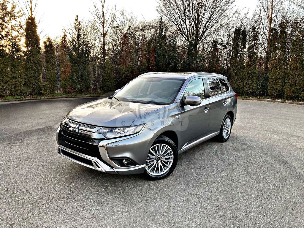 Mitsubishi Outlander 2021