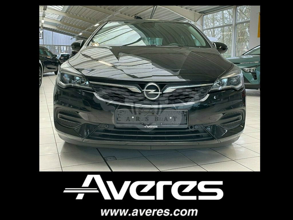 Opel Astra 2021