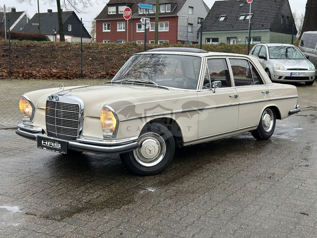 Mercedes-Benz 250 1967
