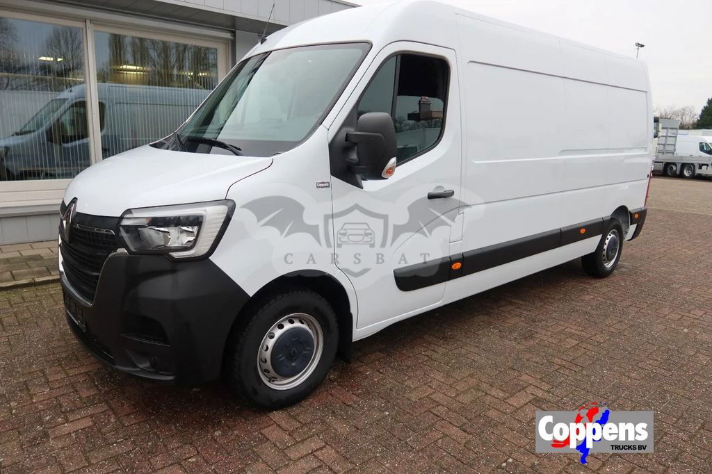 Renault Master 2023