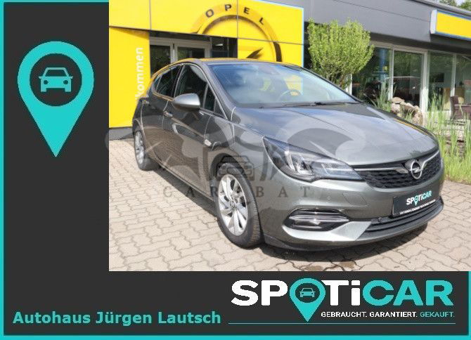 Opel Astra 2021