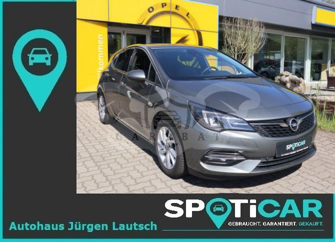 Opel Astra 2021