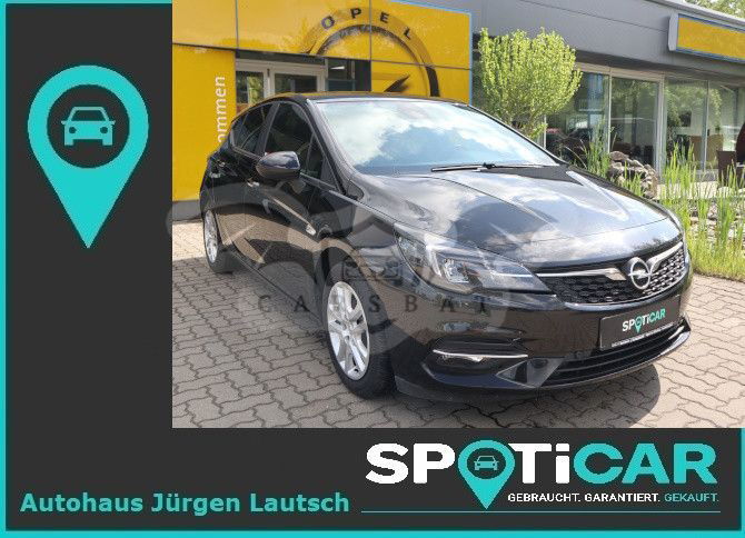 Opel Astra 2021