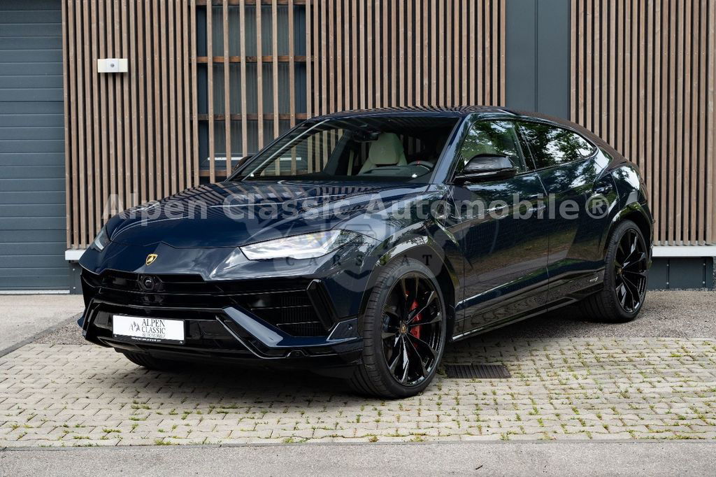Lamborghini Urus 2023