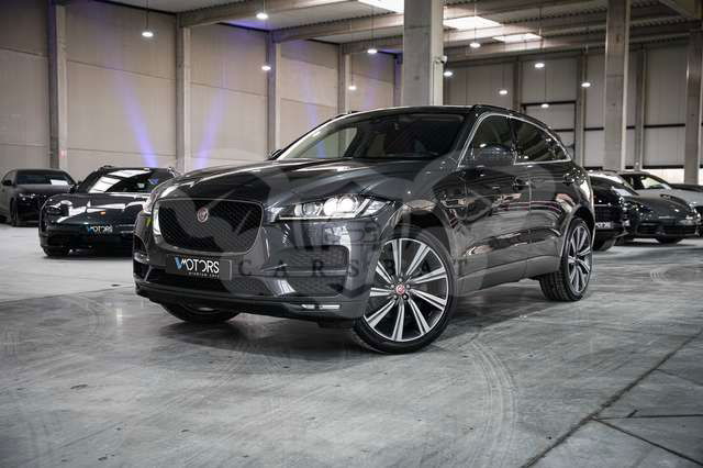 Jaguar F-Pace 2016