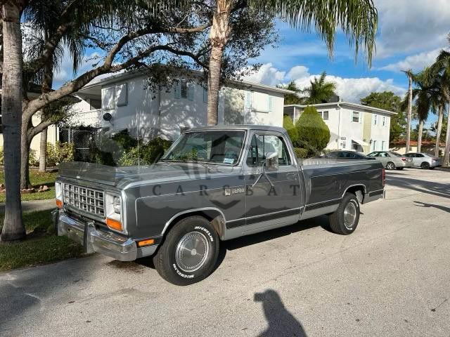 Dodge RAM 1985
