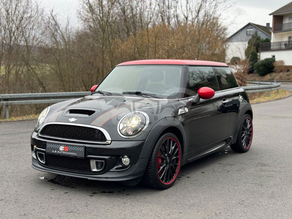 Mini John Cooper Works 2011