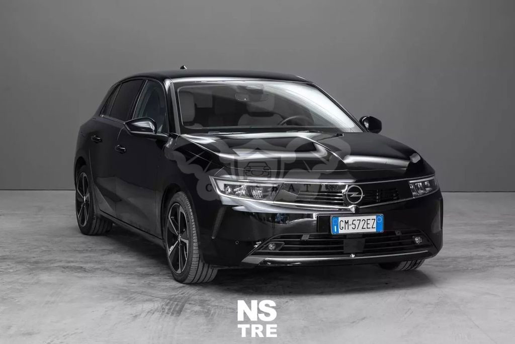 Opel Astra 2022