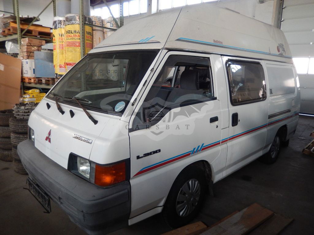 Mitsubishi L300 1990