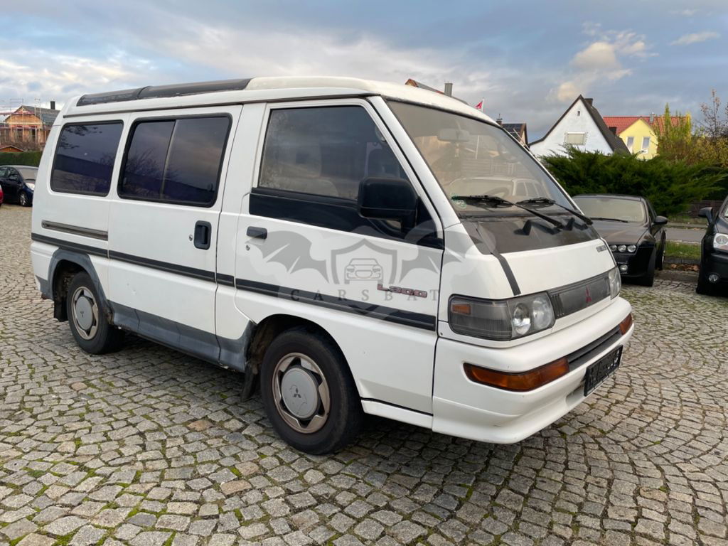 Mitsubishi L300 1995