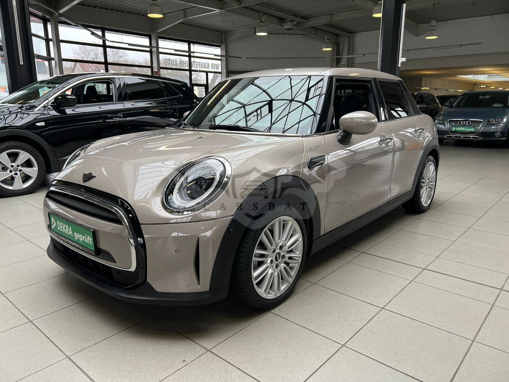 Mini One 2022