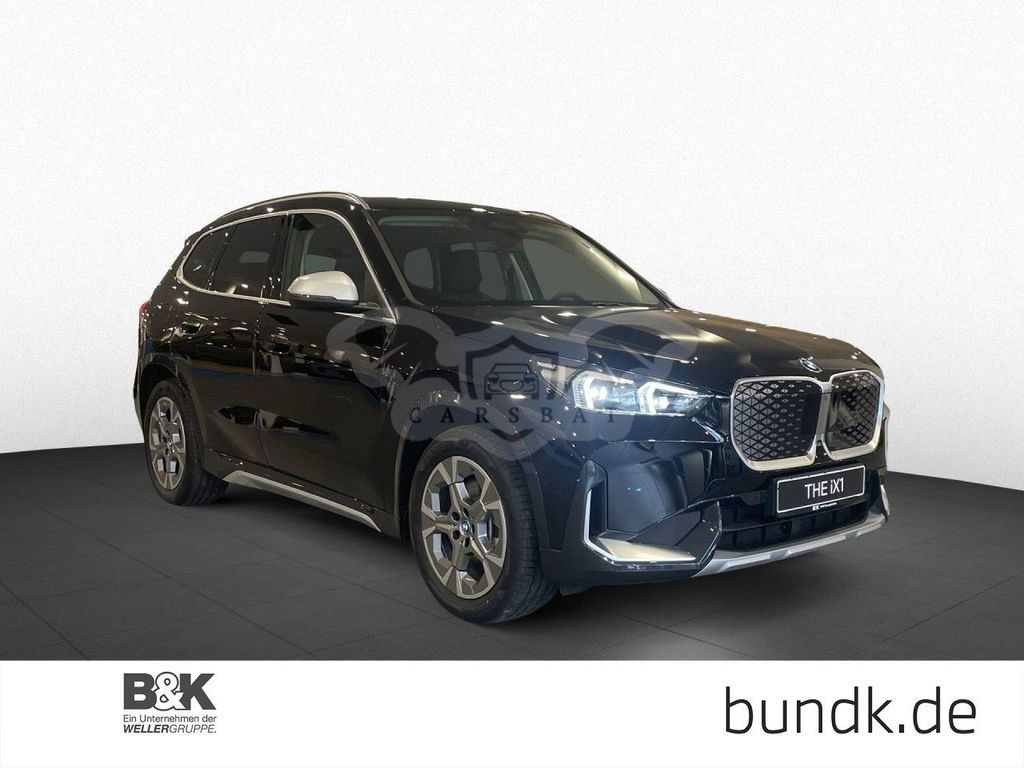 BMW iX1 2024