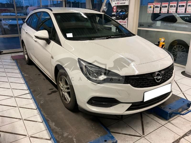 Opel Astra 2021