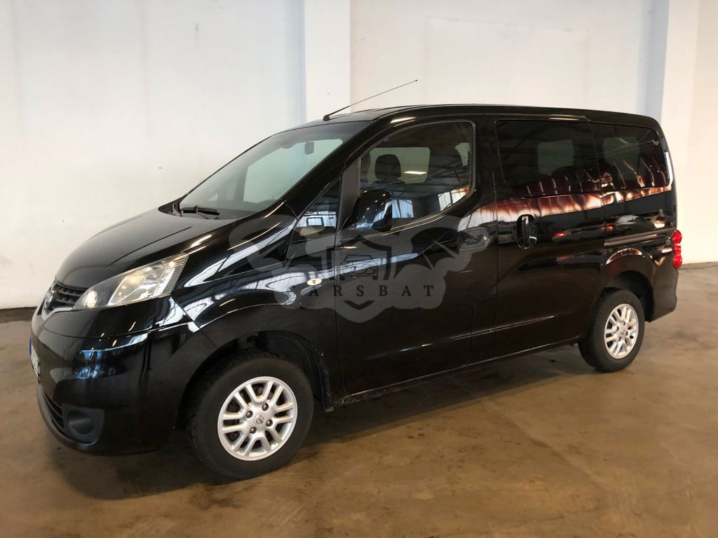 Nissan NV200 2013