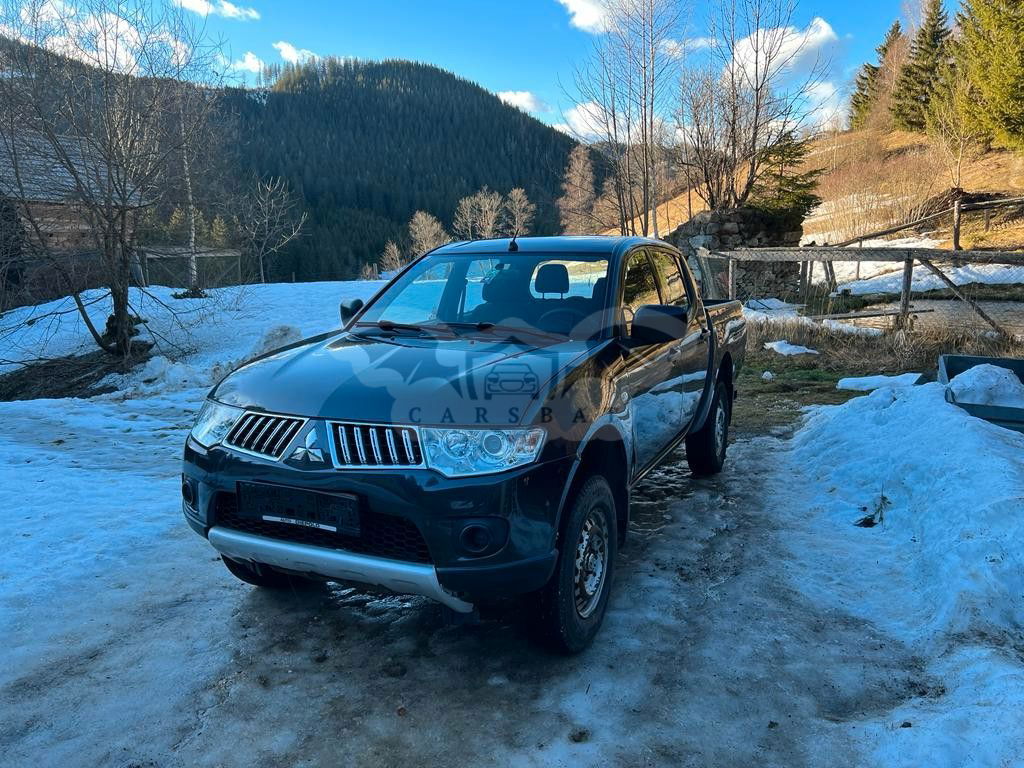 Mitsubishi L200 2013