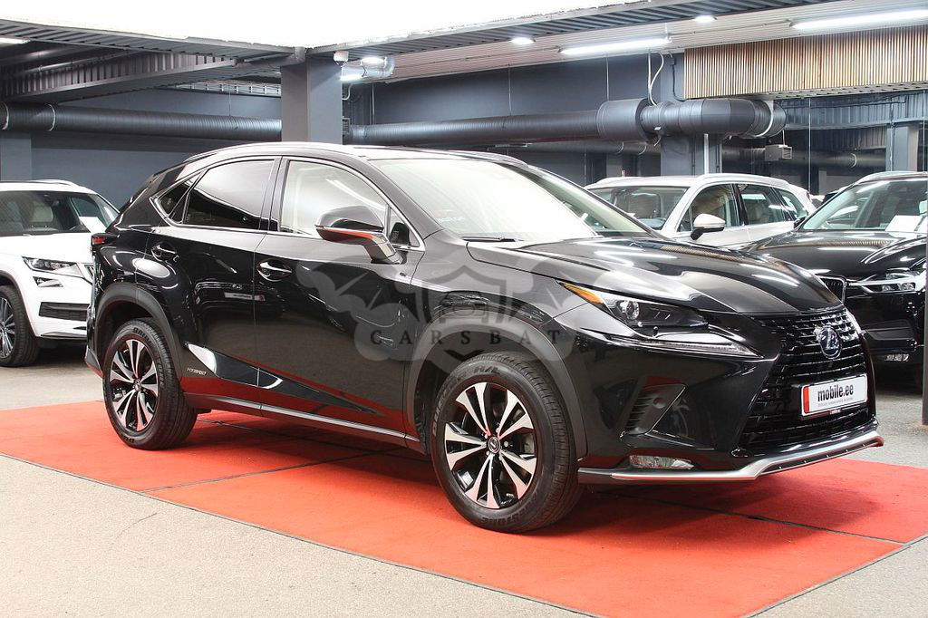 Lexus NX 300 2021