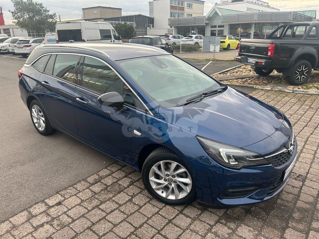 Opel Astra 2021