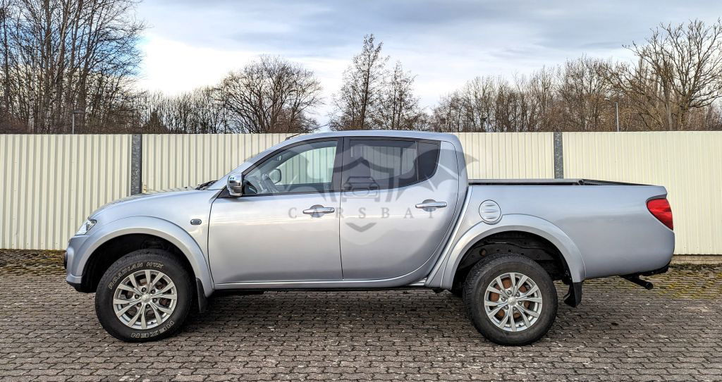 Mitsubishi L200 2015