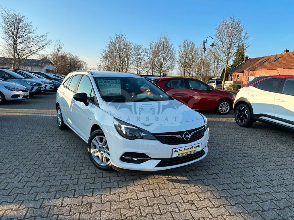 Opel Astra 2021