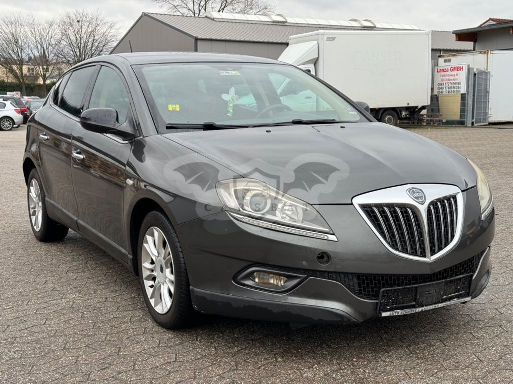 Lancia Delta 2009
