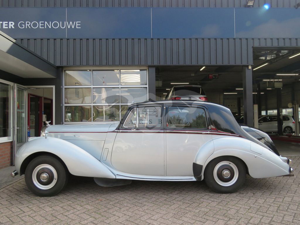 Bentley R-Type 1954