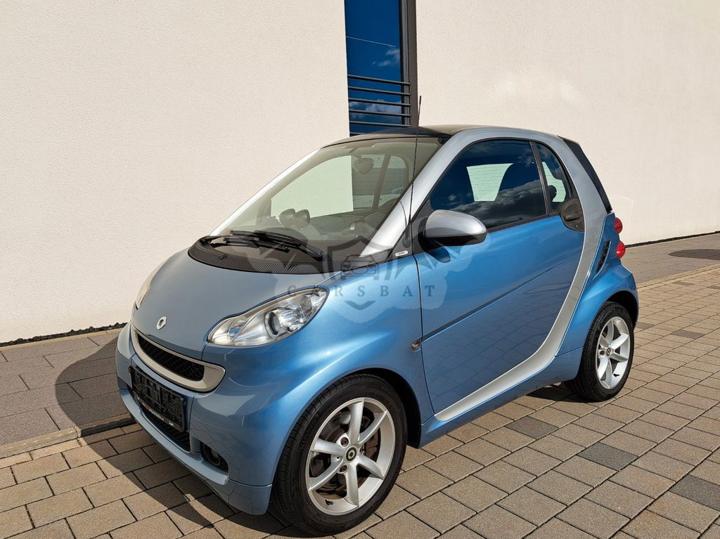 Smart Fortwo 2011