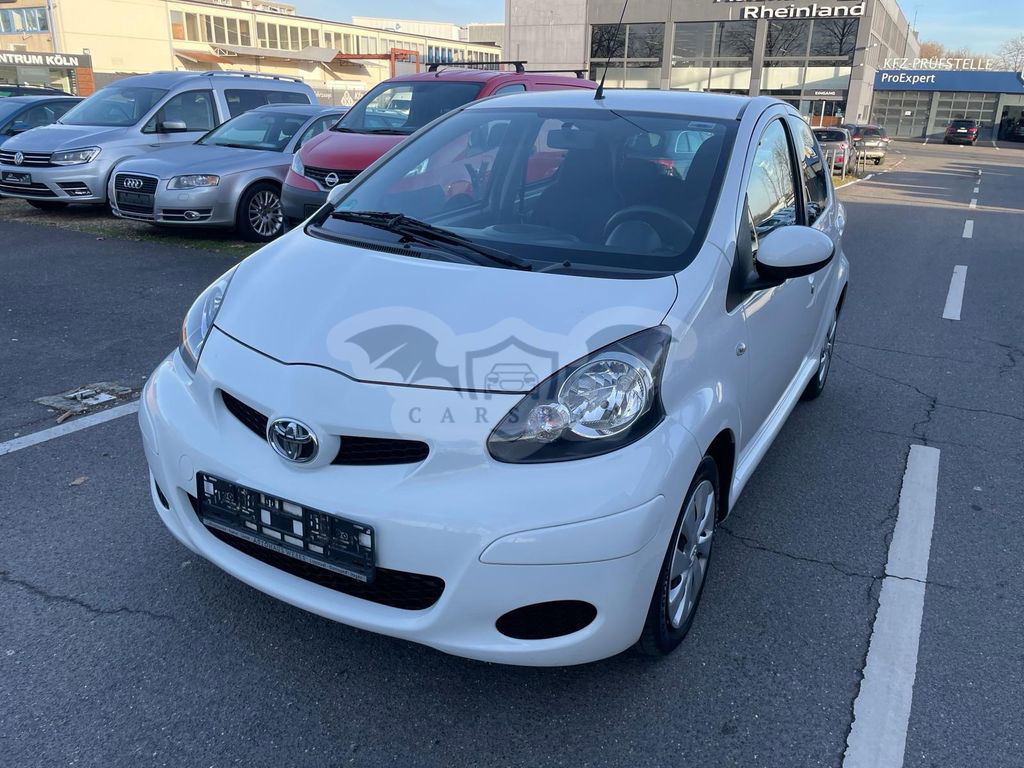 Toyota Aygo X 2011