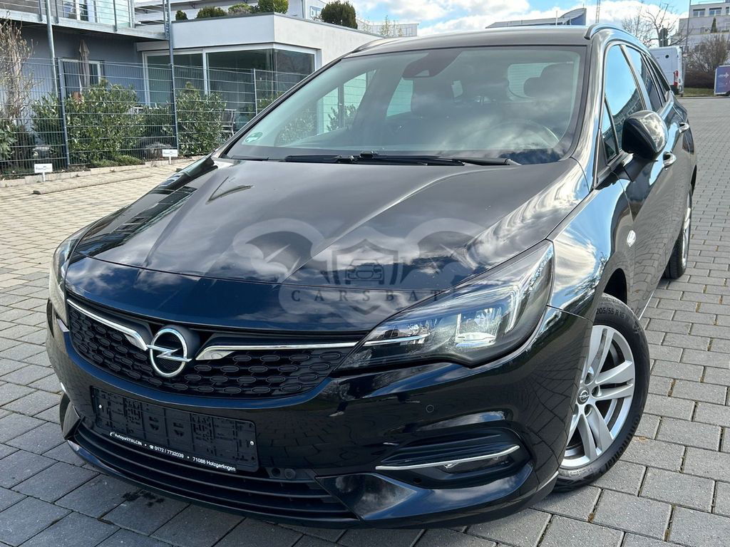 Opel Astra 2021