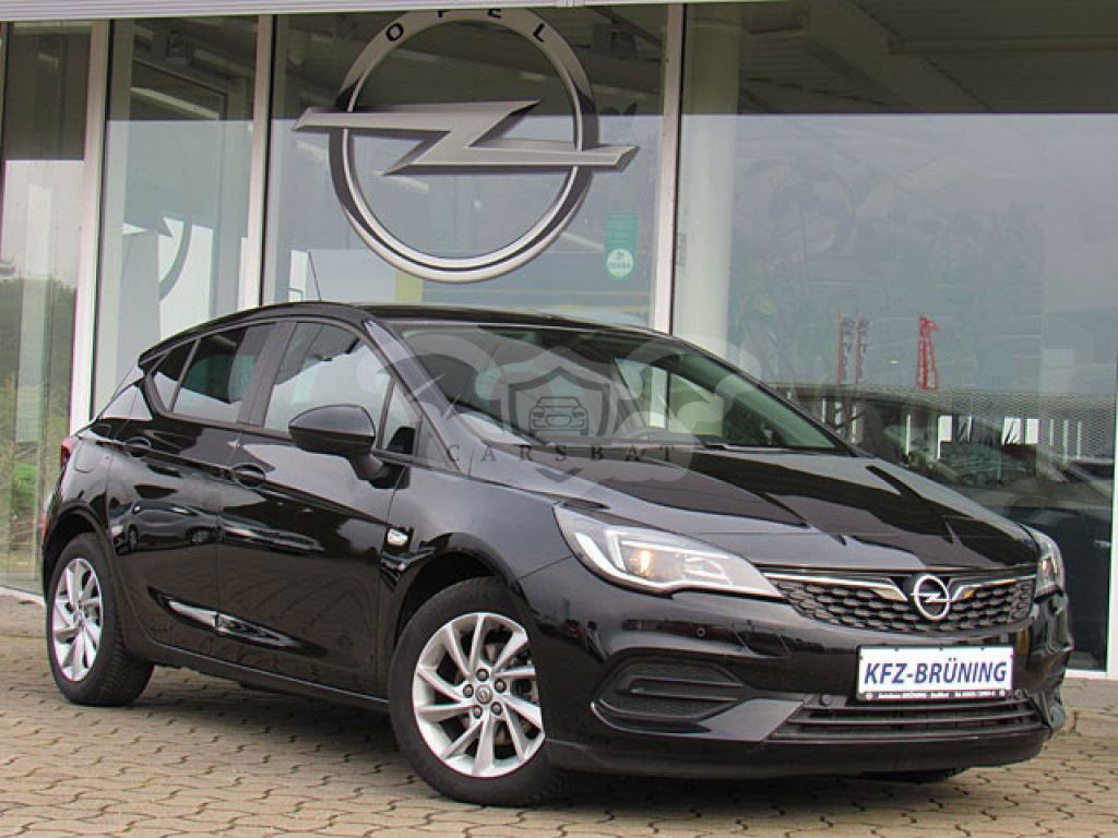 Opel Astra 2021