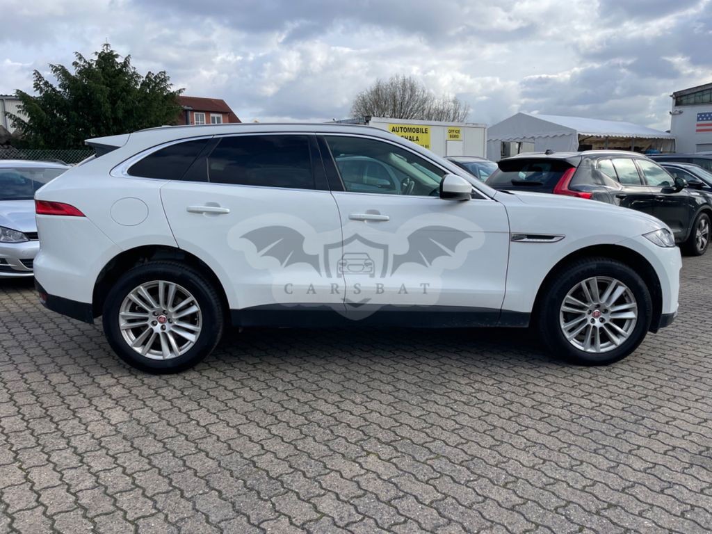 Jaguar F-Pace 2017