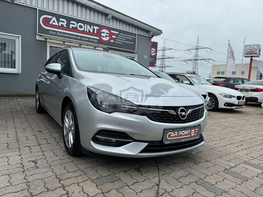 Opel Astra 2021
