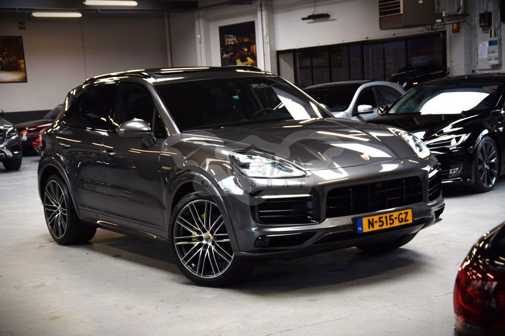 Porsche Cayenne 2020