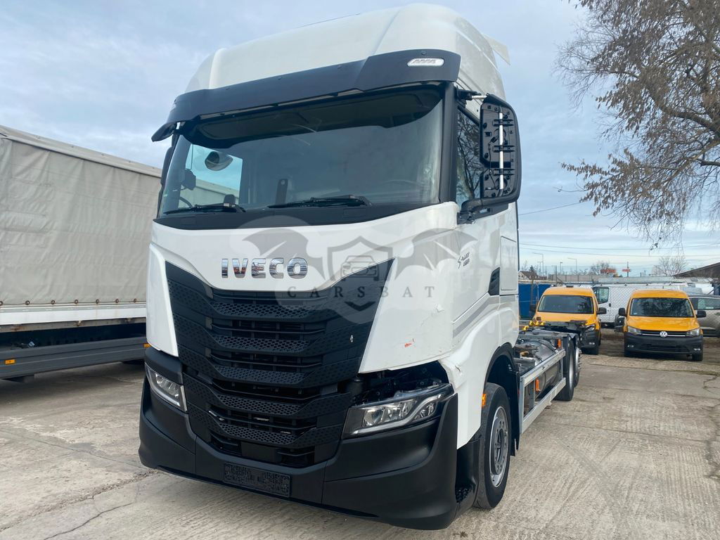 Iveco S-Way 2021