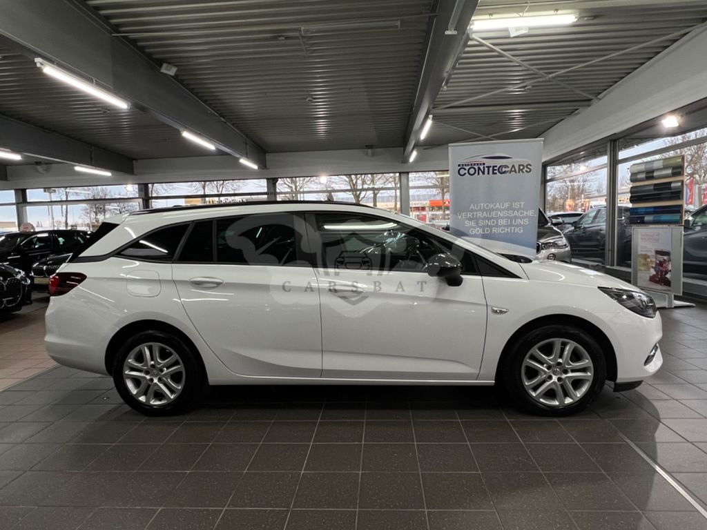 Opel Astra 2021