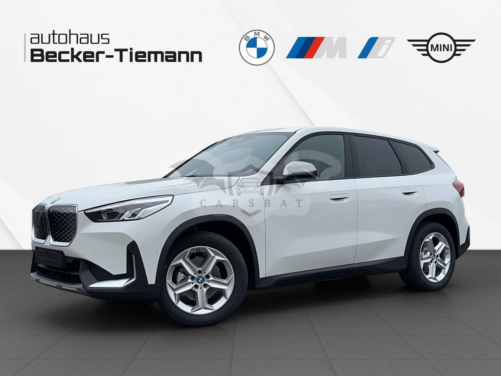 BMW iX1 2024