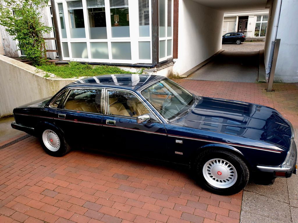 Jaguar Daimler 1990