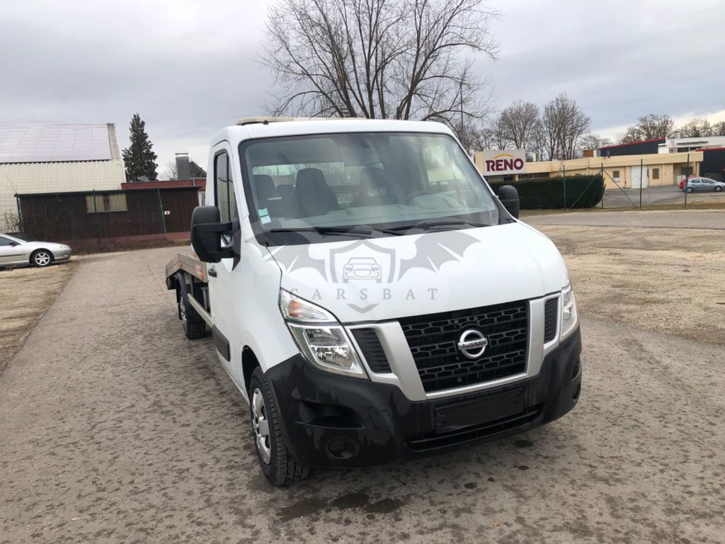 Nissan NV400 2016