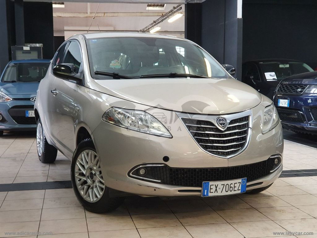 Lancia Ypsilon 2014