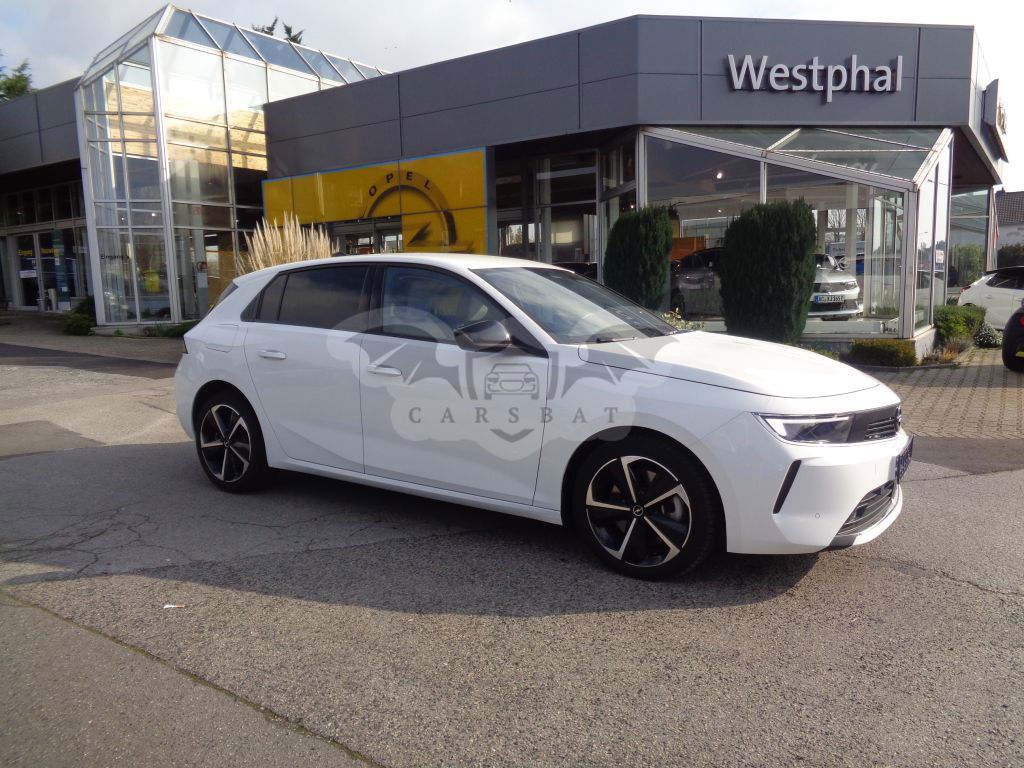 Opel Astra 2022